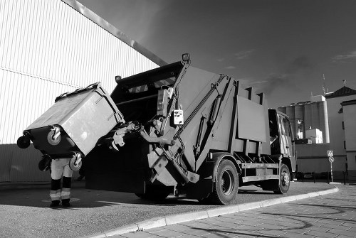 Professional rubbish removal service in Hoxton