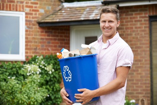 Hoxton garden clean-up services